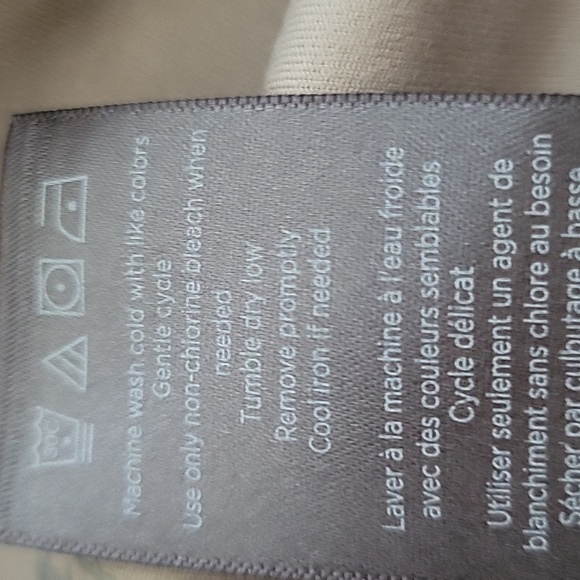 DANSKIN CROSS-WAIST FLARE PANTS.....NWT....MEDIUM - Picture 11 of 11